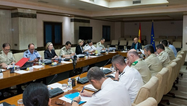 Asociación de suboficiales abandona una reunión con el Ministerio de Defensa tras denunciar "discriminación" | MINISTERIO DE DEFENSA ep asociacionsuboficiales abandonareunionministeriodefensadenunciar discriminacion