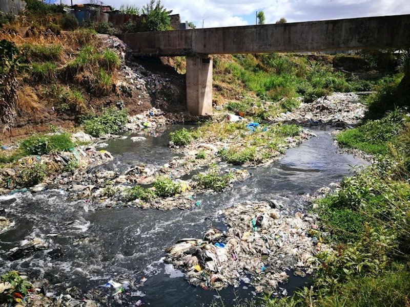 ep contaminacion en el rio nairobi