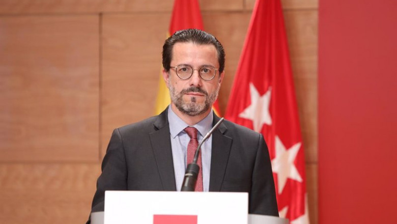 El consejero de Hacienda en la Comunidad de Madrid, Javier Fernández Lasquetty, interviene durante una rueda de prensa tras la reunión del Consejo de Gobierno, en la Real Casa de Correos, Madrid (España), a 17 de marzo de 2021. | EUROPA PRESS/M.FERNÁNDEZ. POOL - Europa Press ep el consejero de hacienda en la comunidad de madrid javier fernandez lasquetty interviene durante