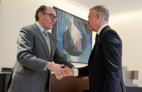 ep el lehendakari inigo urkullu junto al presidente de iberdrola ignacio sanchez galan al que ha ep el lehendakari inigo urkullu junto al presidente de iberdrola ignacio sanchez galan al que ha