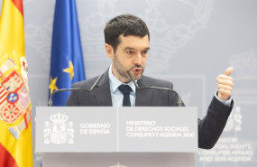 ep el ministro de derechos sociales consumo y agenda 2030 pablo bustinduy durante una rueda de ep el ministro de derechos sociales consumo y agenda 2030 pablo bustinduy durante una rueda de