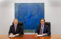 ep el presidente de caixabank tomas muniesa y el presidente de ceoe antonio garamendi durante la