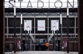 ep estadio rheinenergie despues de la suspension de la bundesliga ppor el coronavirus