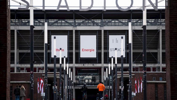 ep estadio rheinenergie despues de la suspension de la bundesliga ppor el coronavirus