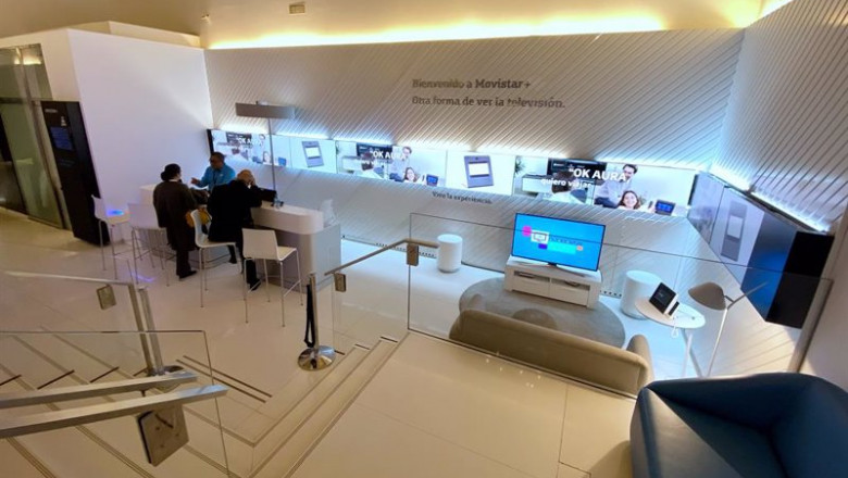 Interior de una tienda de la compañía telefónica Movistar. | Eduardo Parra - Europa Press - Archivo ep interior de una tienda de la compania telefonica movistar