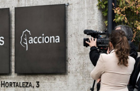 ep logotipo de acciona en la sede de madrid