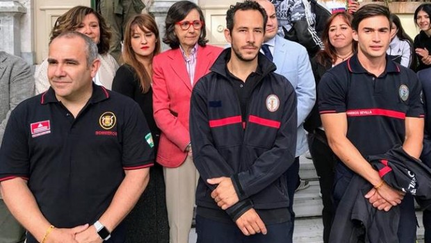 ep los tres bomberos espanolesdel juiciolesbos