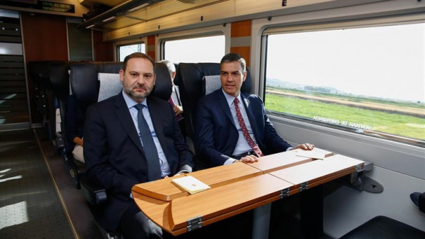 ep viaje inauguralavegranadapresidentegobierno pedro sanchez d yministrointerior jose luis abalos i