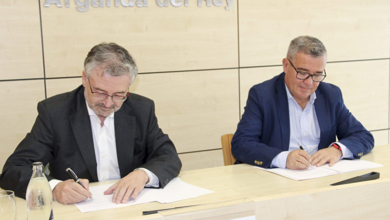 firma del contrato en arganda del rey 20221116142221 
