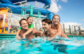 1920 ncl encore pool family underwater 0172 w3a 1920 ncl encore pool family underwater 0172 w3a