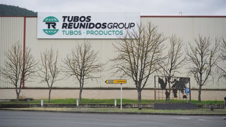 ep archivo   fachada de tubos reunidos en amurrio alava