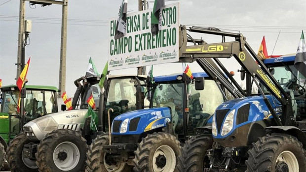ep archivo   tractorada de apag en una foto de archivo