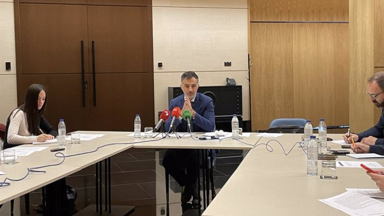 ep el jefe de prensa de la representacion de la comision europea en espana ioannis virvilis durante ep el jefe de prensa de la representacion de la comision europea en espana ioannis virvilis durante