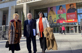 ep el presidente del consejo general de enfermeria florentino perez raya y las vicepresidentas de la