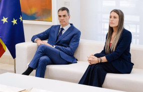 ep el presidente del gobierno pedro sanchez y la portavoz del grupo parlamentario junts miriam