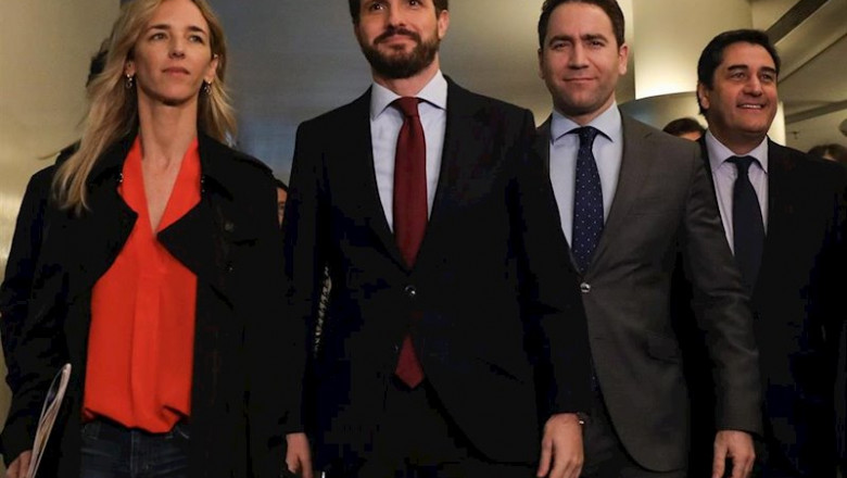 El presidente del PP, Pablo Casado, junto a la portavoz del Grupo Popular en el Congreso, Cayetana Álvarez de Toledo, y el secretario general del partido, Teodoro García Egea. En Madrid (España), a 6 de febrero de 2020. | Marta Fernández - Europa Press - Archivo ep el presidente del pp pablo casado junto a la portavoz del grupo popular en el congreso cayetana
