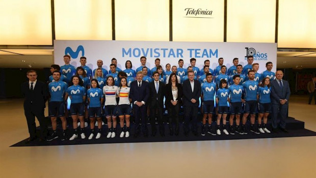 ep eusebio unnzue junto a jose maria alvarez pllete y maria jose rienda en la foto de familia de los