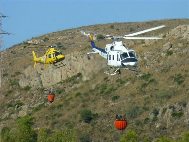 ep helicopteros infoca incendio forestal malaga archivo fuego
