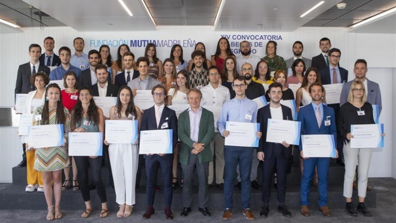 ep la fundacion mutua madrilenaconcedido 43 nuevas becasposgradovalor800000 euros