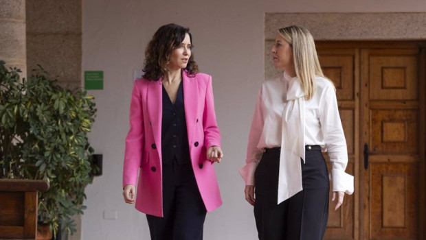 ep la presidenta de la junta de extremadura maria guardiola se reune con la presidenta de la
