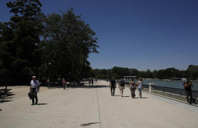 ep personas disfrutanun diamadrid paseandoparqueretiro