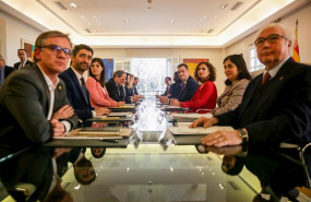 ep primera reunion de la mesa de dialogo encabezada por el presidente del gobierno pedro sanchez y