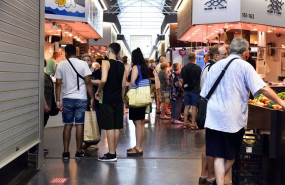 ep varios clientes realizan compras