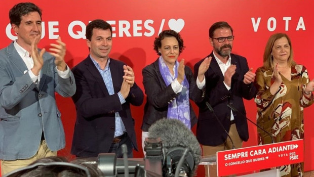 26M.- Valerio reivindica en Ferrol el papel de los ayuntamientos y compromete el apoyo del gobierno al candidato de PSOE | PSDEG ep 26m- valerio reivindicaferrolpapellos ayuntamientoscomprometeapoyogobiernocandidatopsoe