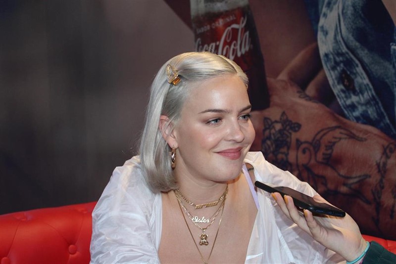 ep anne-marie en el coca-cola music experience 2019
