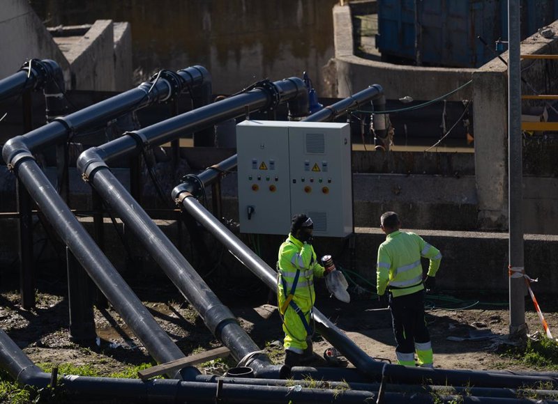 El mercado laboral de EEUU se deteriora y destruye 32.000 puestos en septiembre, según ADP