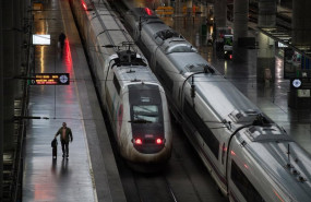 ep archivo trenes estacionados en la estacion madrid puerta de atocha almudena grandes a 15 de ep archivo trenes estacionados en la estacion madrid puerta de atocha almudena grandes a 15 de