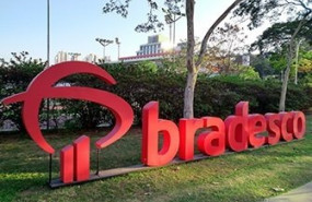 ep el banco brasileno bradesco gano 567 millones en el primer trimestre un 418 menos