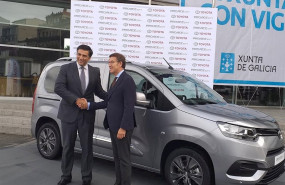 ep el presidente de toyota espana miguel carsi y el presidente de la xunta alberto nunez feijoo ante