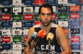 ep jugadorucam murcia vitor benite