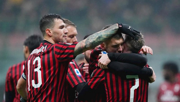 ep los jugadores del ac milan