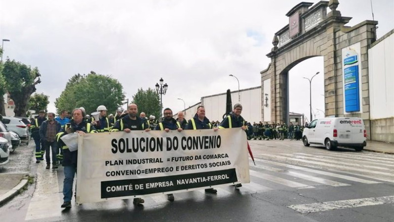 ep los trabajadores de navantia se manifiestan por las calles de ferrol para criticar la actitud del ep los trabajadores de navantia se manifiestan por las calles de ferrol para criticar la actitud del