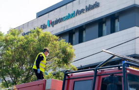 ep miembros de la ume en un centro de salud