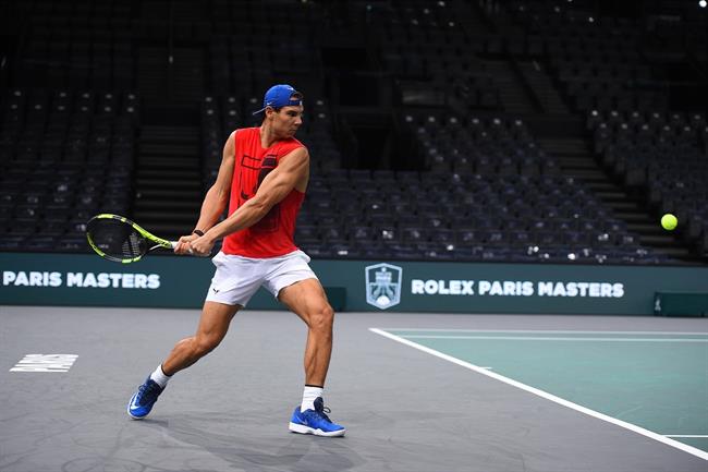 Nadal entrena en una pista de París-Bercy | FFT/ C. DUBREUIL - P. MONTIGNY ep nadal entrenauna pistaparis-bercy