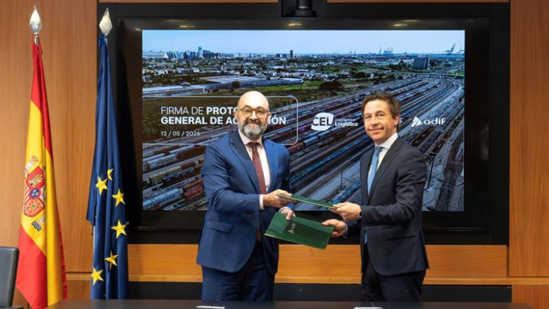 ep ramon garcia director general del centro espanol de logistica cel junto con pedro marco de la