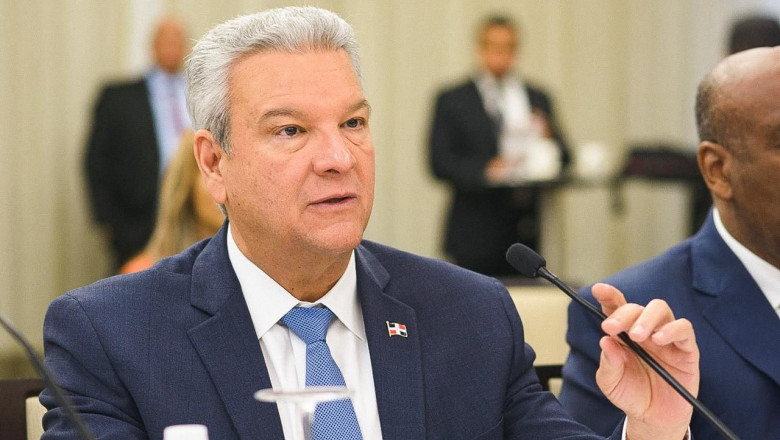 lisandro macarrulla anlisis de la geopoltica y desafos sociales globales 1