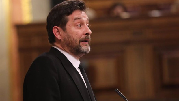 ep archivo   el diputado de unidas podemos rafael mayoral en una sesion plenaria en el congreso de