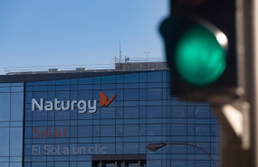 ep archivo fachada de la sede de naturgy ep archivo fachada de la sede de naturgy