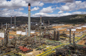 ep archivo   instalaciones de repsol en puertollano