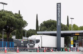 ep archivo un camion llega a mercamadrid archivo ep archivo un camion llega a mercamadrid archivo