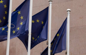ep archivo   varias banderas de la union europea a 3 de enero de 2024 en madrid espana