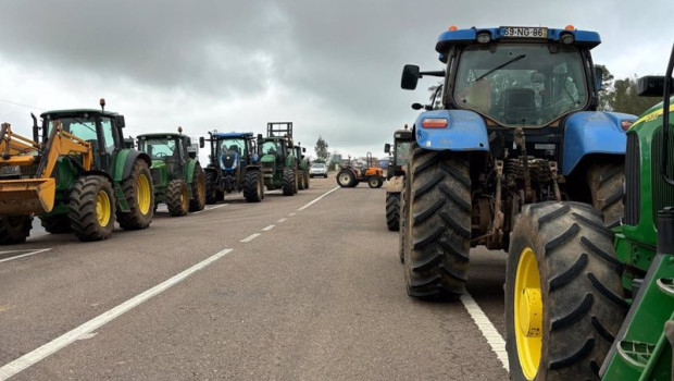 ep corte de carretera protagonizado por agricultores
