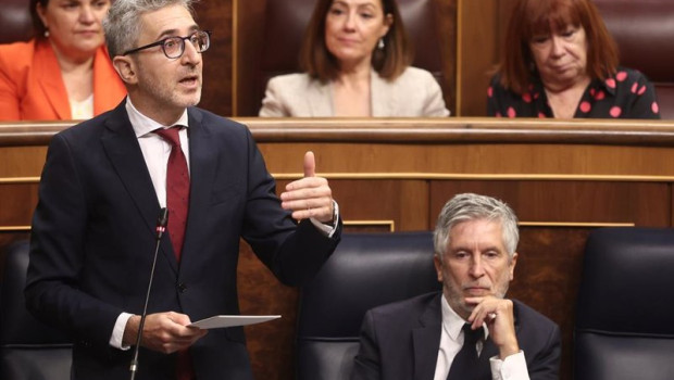 ep el ministro de hacienda arcadi espana interviene durante una sesion plenaria en el congreso de ep el ministro de hacienda arcadi espana interviene durante una sesion plenaria en el congreso de
