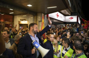 ep el presidente de vox santiago abascal participa en un acto publico en el teatro quijano de ciudad