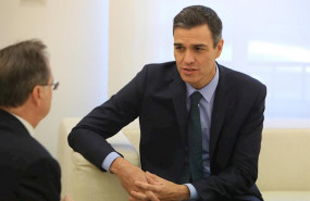 ep el presidente del gobierno pedro sanchez recibe en el palacio de la moncloa al presidente de