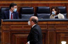ep el presidente del gobierno pedro sanchez y la vicepresidenta primera carmen calvo al inicio del